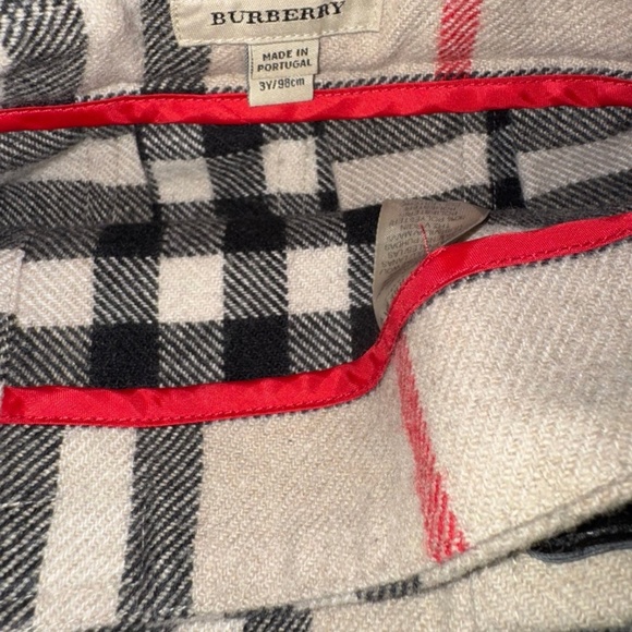 Burberry skirt 3Y - Picture 4 of 4